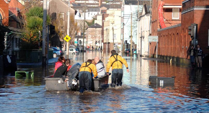Flooding near the Courthouse in Cork in November 2009. Picture: Pat Good