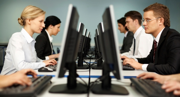 90% of tech workers don't want to return to office full-time, survey reveals