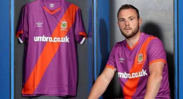 Club captain Jamie Mulgrew models Linfield's 2020/21 away jersey. Photo: linfieldfc.com