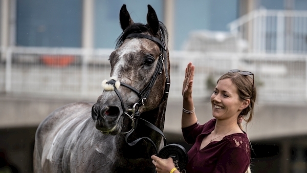 Keane completes treble with handicap winner for father while Lee records double at Leopardstown