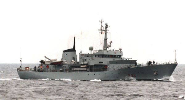 Navy detains UK fishing vessel off Cork coast
