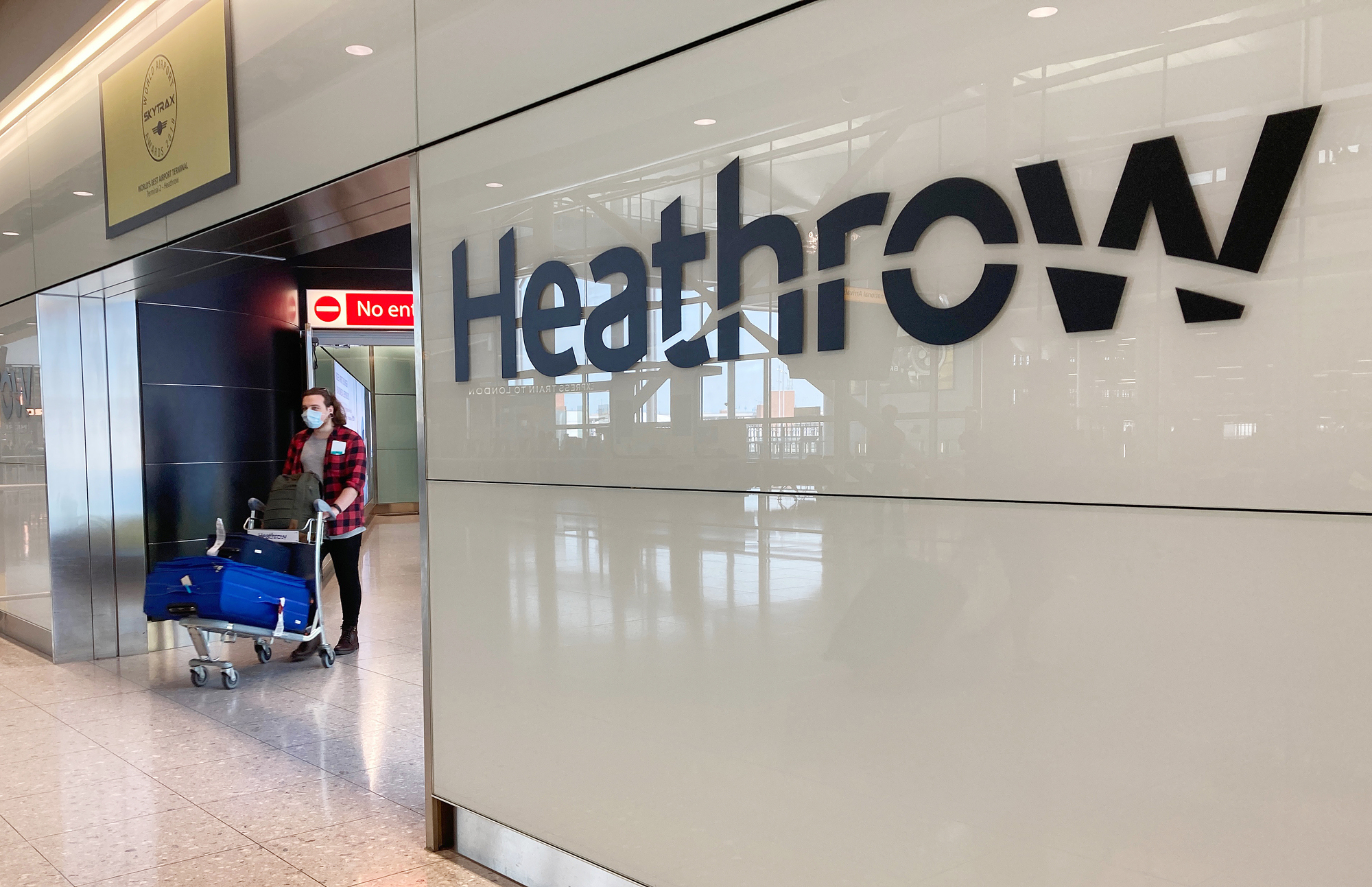 Heathrow suffers 95% drop in passengers in June