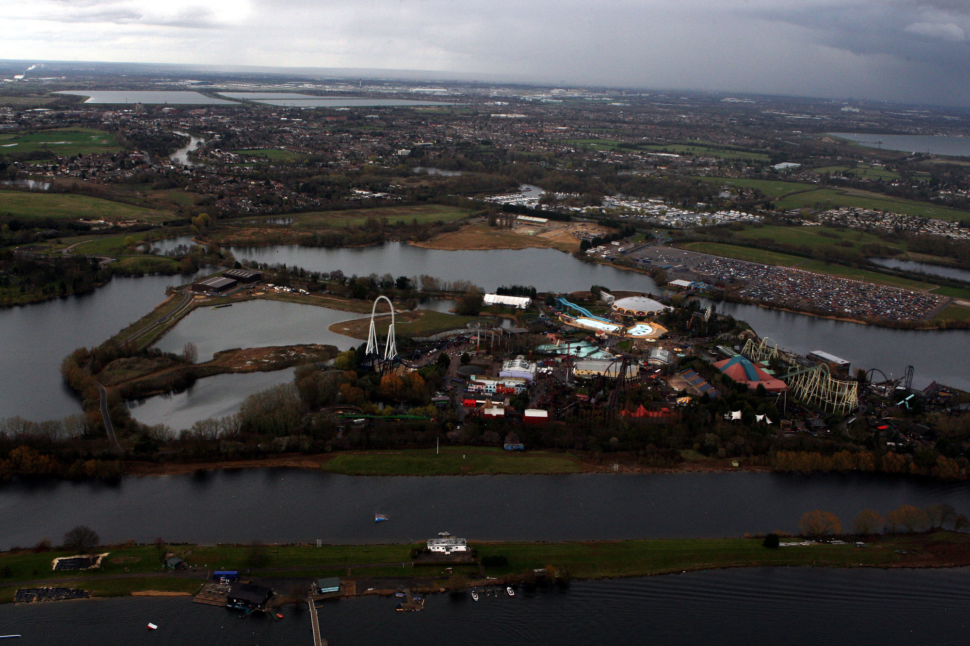 Probe after Thorpe Park guest ‘seriously injured’ in attack