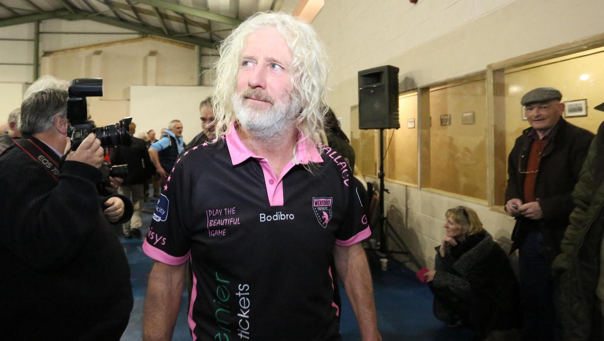 Mick Wallace pleads for Fifa assistance to protect Irish football