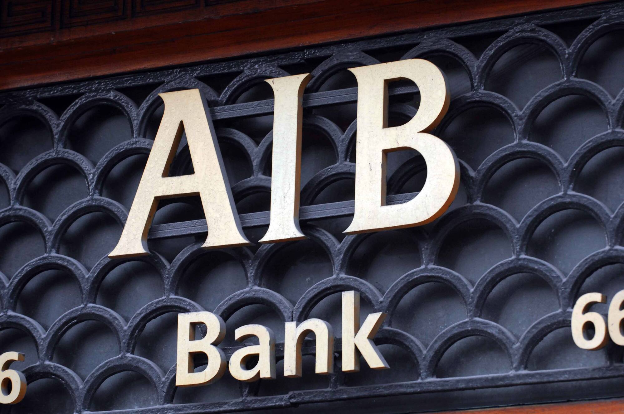 Gardaí warn of text scam pretending to be from AIB