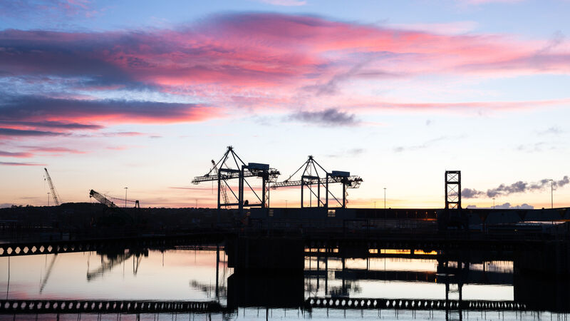 Shipping giant Hapag-Lloyd sees container volumes recovering                 Shipping giant Hapag-Lloyd sees container volumes recovering