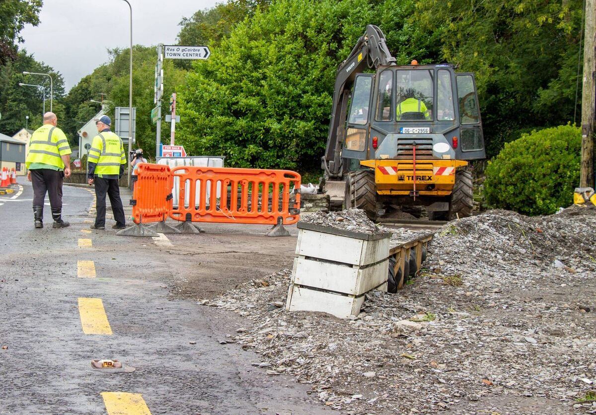 After the floods, the clear up begins, the main N71 route was again closed today at Rosscarbery with diversions in place as council workmen and officials began the mammoth task of clearing tons of silt and debris from the roads and repairing the road surfaces in the area. Picture: Andrew Harris. After the floods, the clear up begins, the main N71 route was again closed today at Rosscarbery with diversions in place as council workmen and officials began the mammoth task of clearing tons of silt and debris from the roads and repairing the road surfaces in the area. Picture: Andrew Harris.