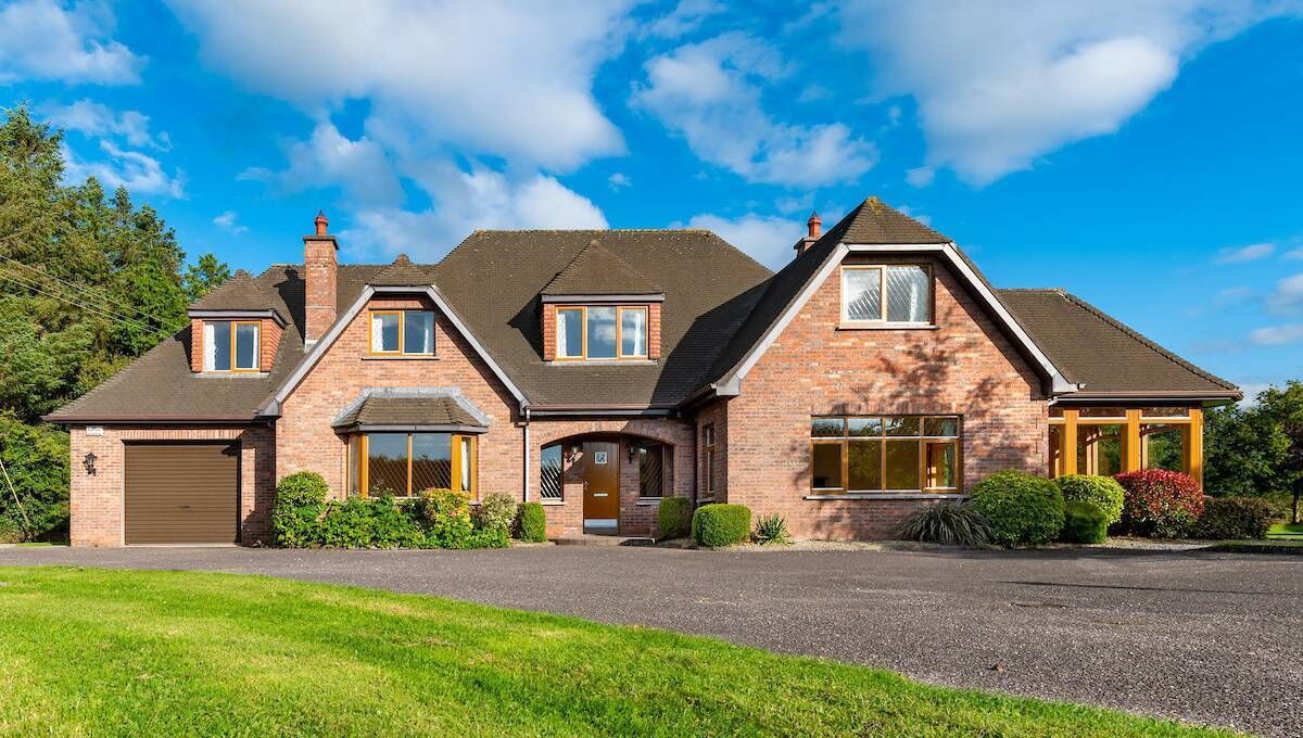 Front elevation of the double-bay fronted Tranquil Front elevation of the double-bay fronted Tranquil