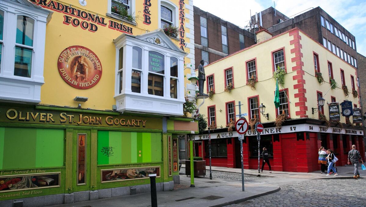 The Auld Dubliner &amp; Olver St John Gogarty, two pubs which are closed due to the Covid-19 pandemic in Dublin's city centre. Picture: Gareth Chaney/Collins