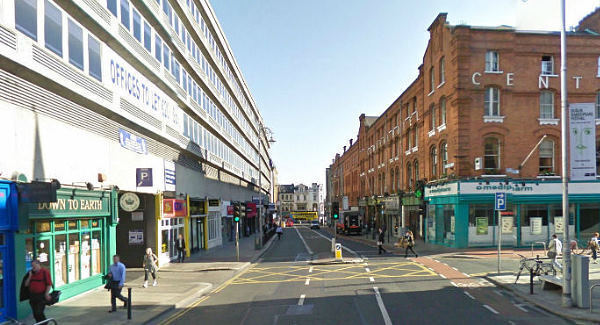 Girl told garda 'give me money and I'll stop stealing'