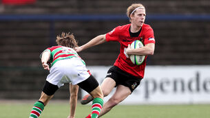<p>BACK IN ACTION: Midleton’s Daniel Murray tries to get away from Sundays Well’s Eric Kingston during the Munster Senior Cup match at Musgrave Park on Saturday. For a lot of young players the local derby was their first experience of senior rugby. <span class="contextmenu emphasis CaptionCredit">Pictures: Inpho/Laszlo Geczo</span>
            </p>