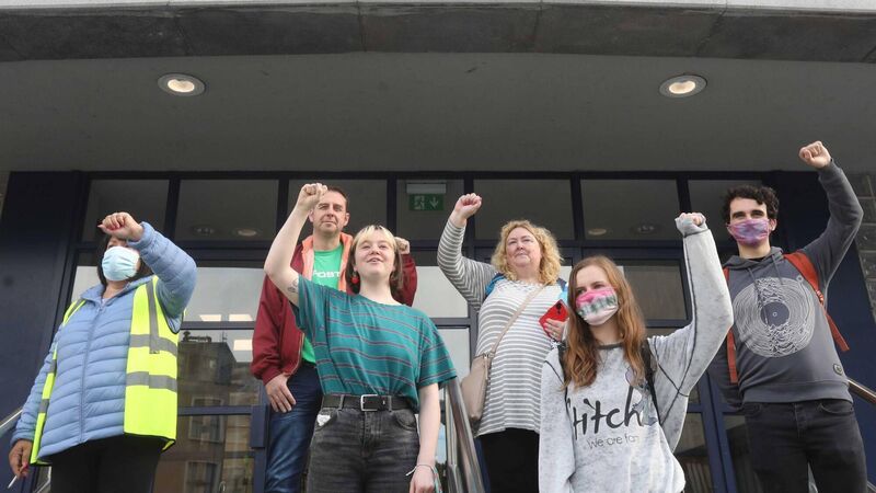 Six arrested in Dublin but Cork protestors remain on-site in Debenhams dispute Six arrested in Dublin but Cork protestors remain on-site in Debenhams dispute