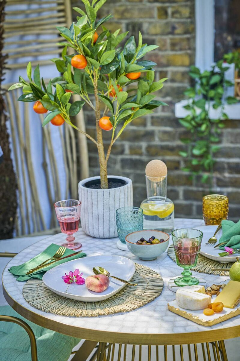 Fawnlily eight-piece stoneware place setting set for four.