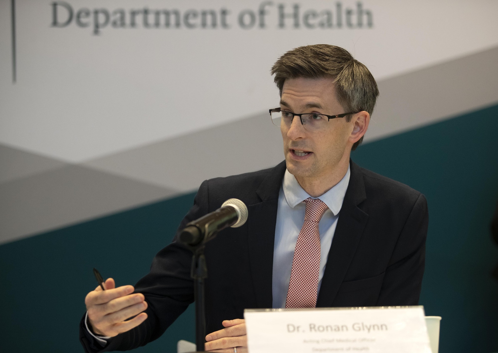 Coronavirus: 196 new cases in Ireland with 107 in Dublin