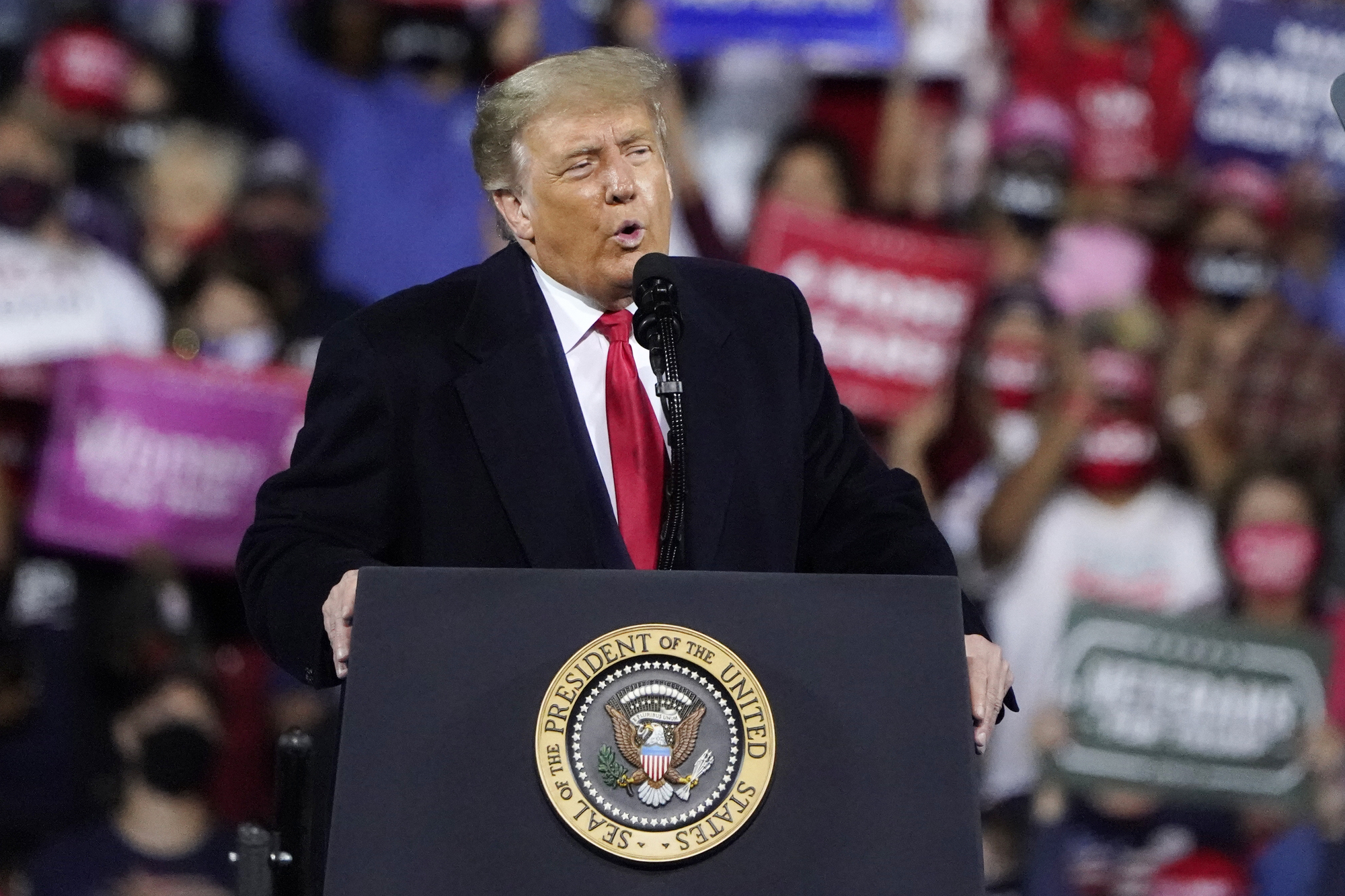 Donald Trump vows to nominate a woman to fill Ruth Bader Ginsburg’s vacant seat
