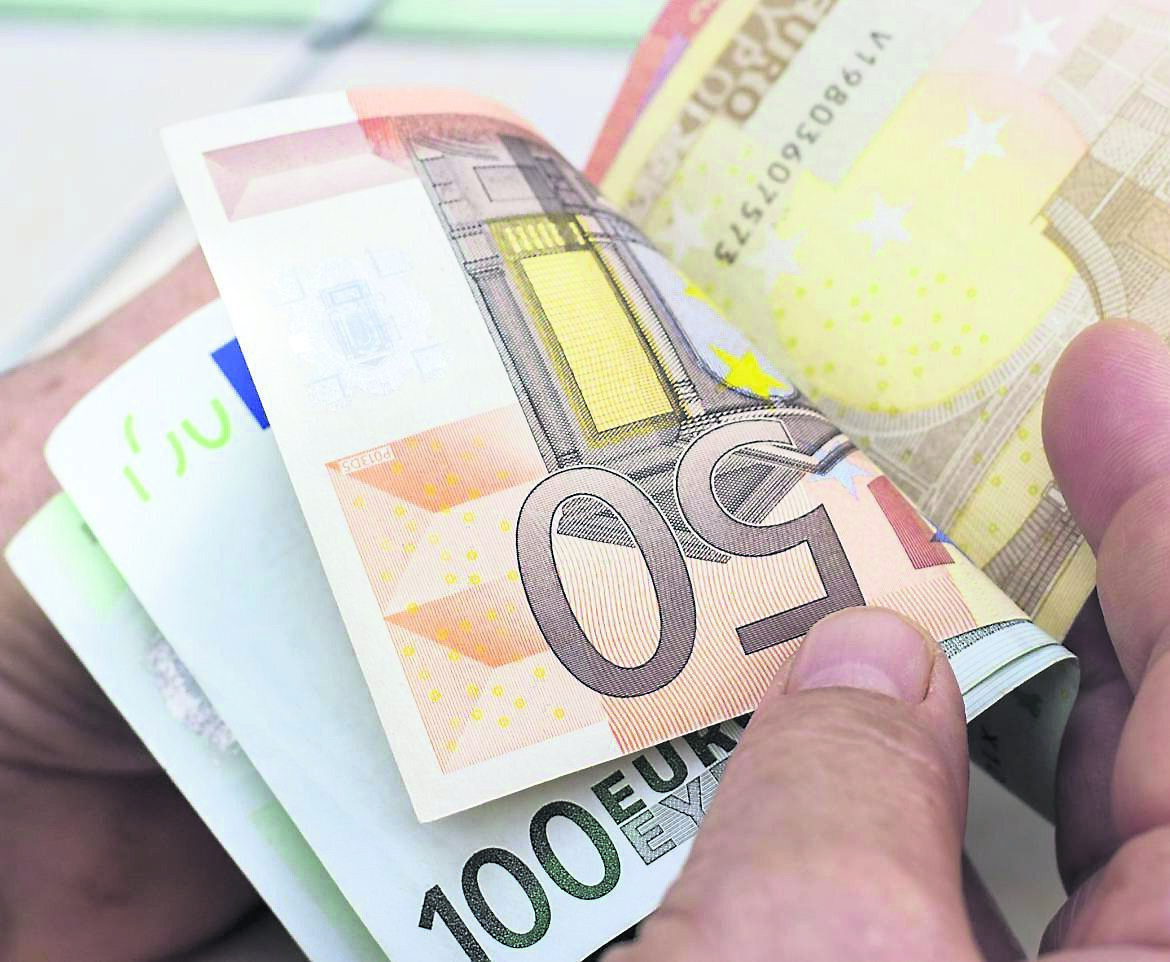 €12.2m welfare overpayment blamed on 'official error'