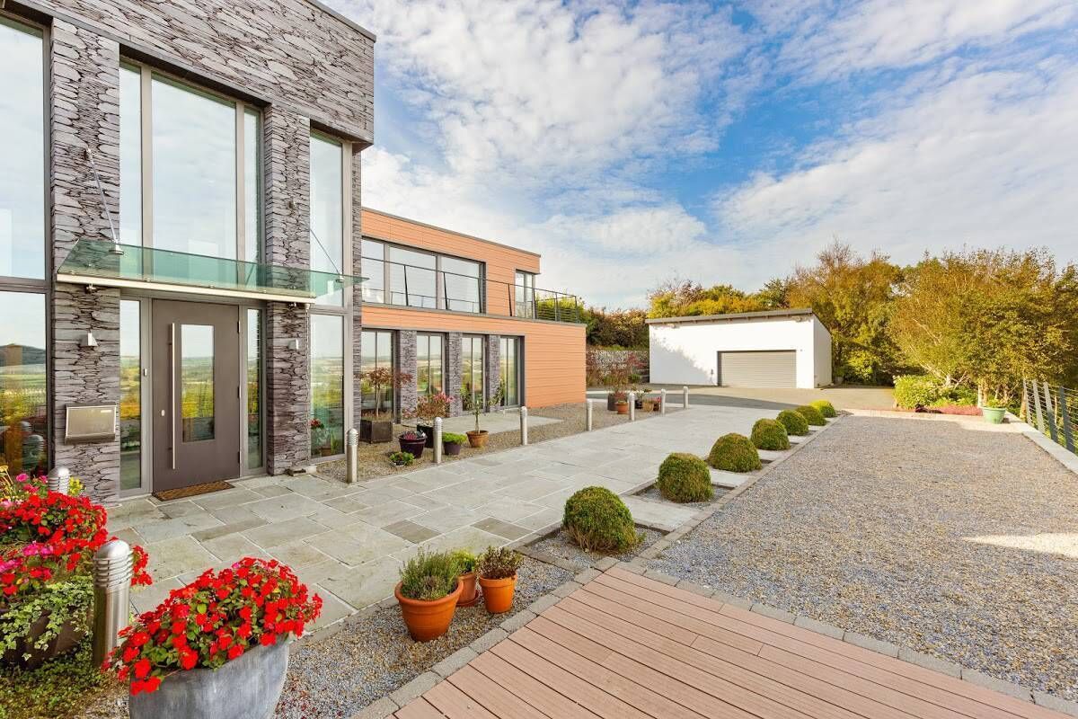 Far-distant garage has electric car charger for your Tesla