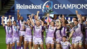 <p>Exeter celebrate with the trophy (David Davies/PA)</p>