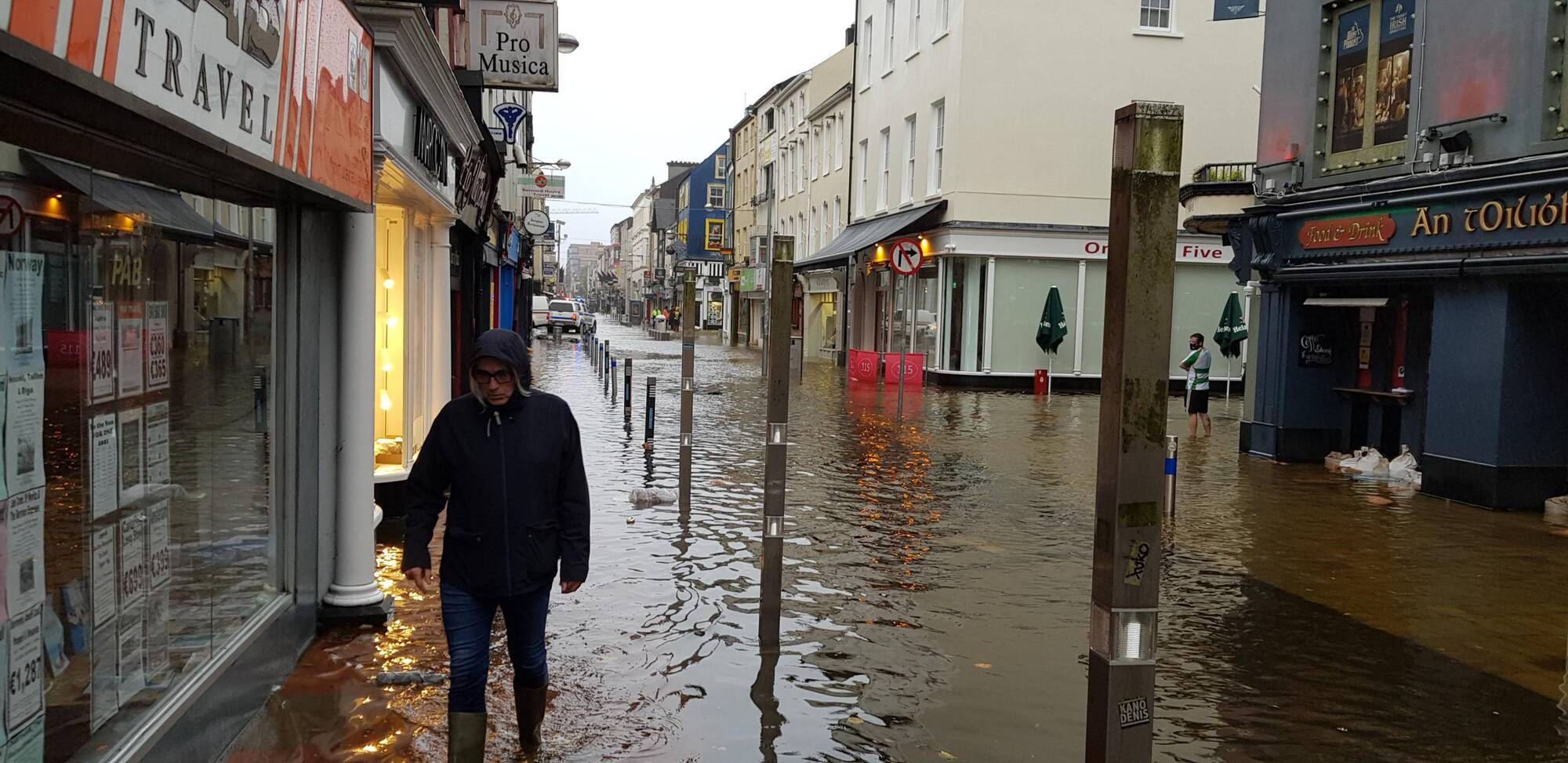 Cork business group seeks legal advice over flood defence delay
