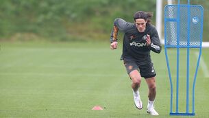 <p>Edinson Cavani training with Manchester United this week. United fans will be hoping the striker can show the form which has brought 400 goals during to his career. <span class="contextmenu emphasis CaptionCredit">	Picture: Getty</span>
            </p>