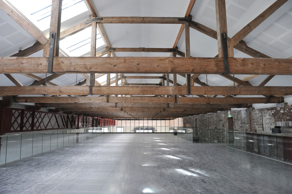New "loft" floor at first floor level is one of the lettable spaces within the former Goods Shed. New "loft" floor at first floor level is one of the lettable spaces within the former Goods Shed.