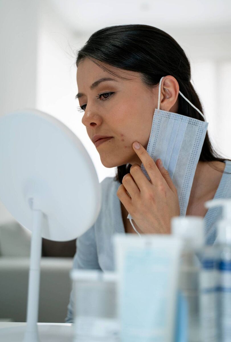 Cleaning your mask is important for avoiding skin problems. Cleaning your mask is important for avoiding skin problems.