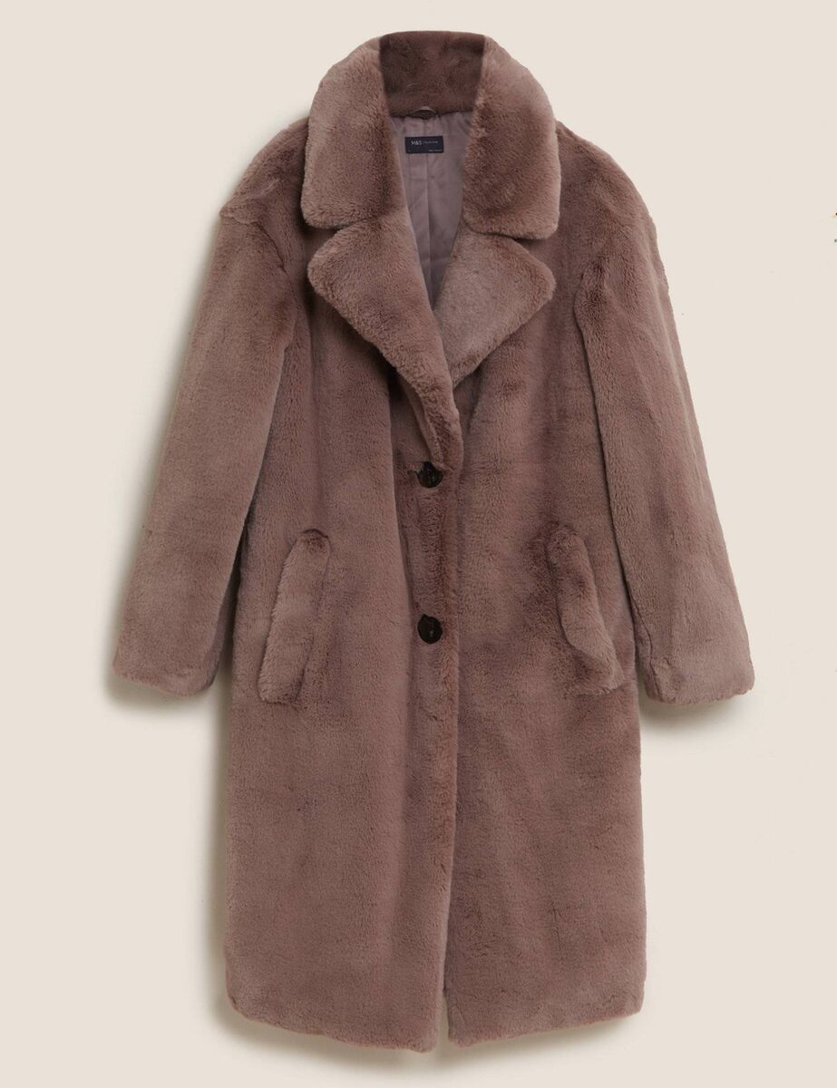 M&amp;S, €125