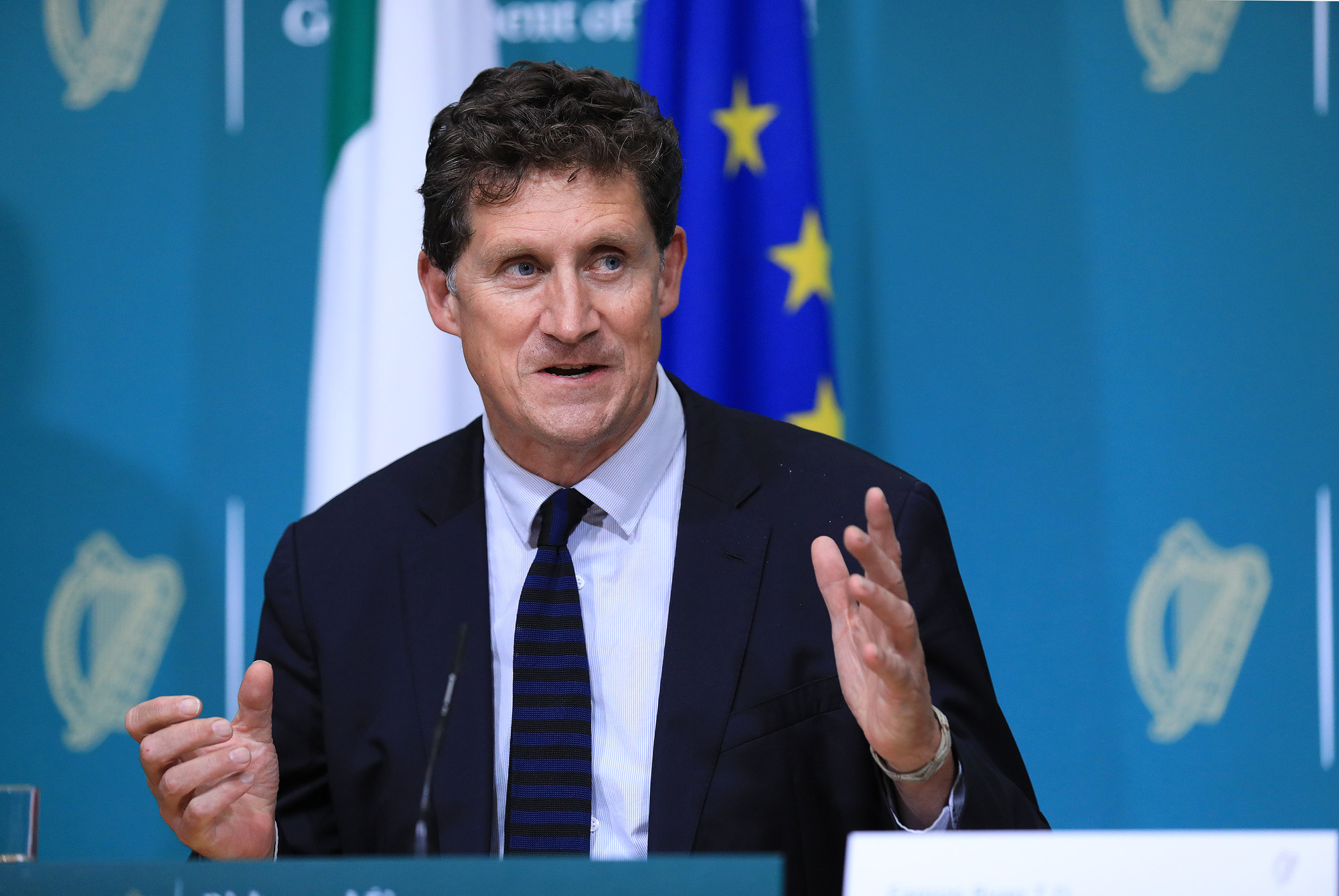 Covid-19 testing at airports must be implemented by December 1, Transport Committee tells Ryan