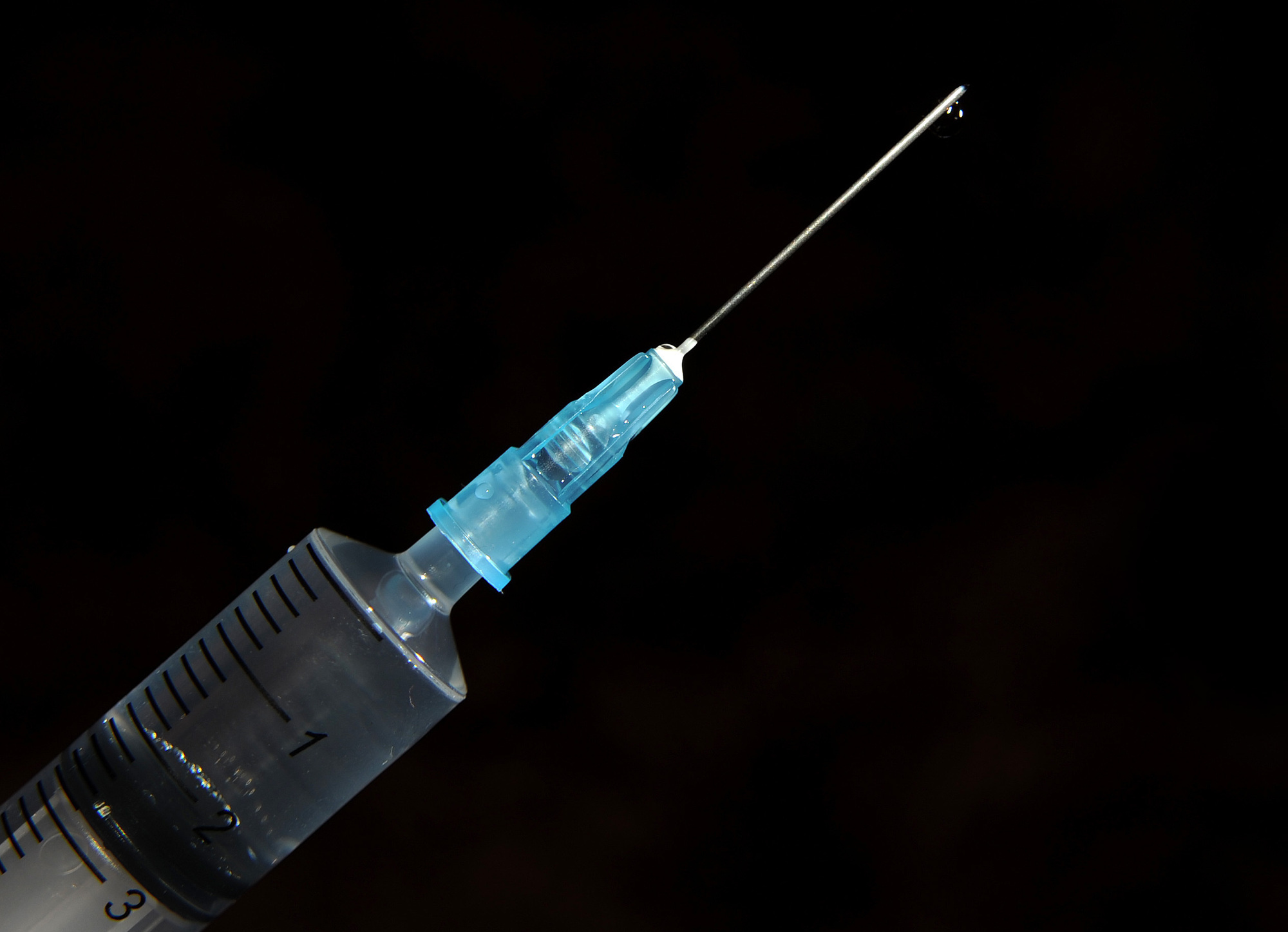 ‘Logistical issues’ could occur with a vaccine that needs storage at -70C