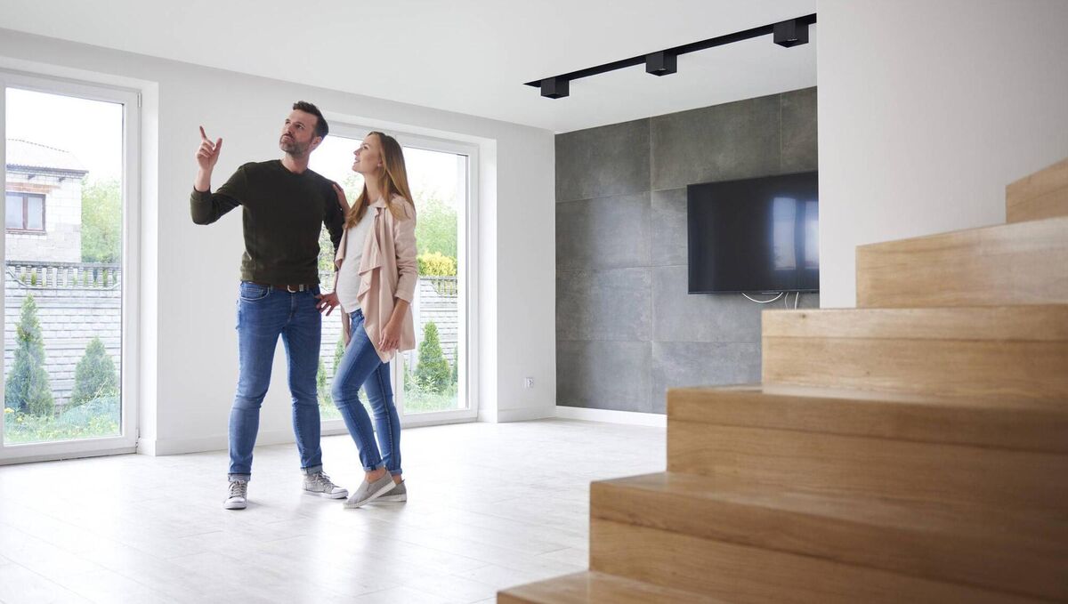 When it comes to the fit-out, buy the best fixed elements you can afford. 