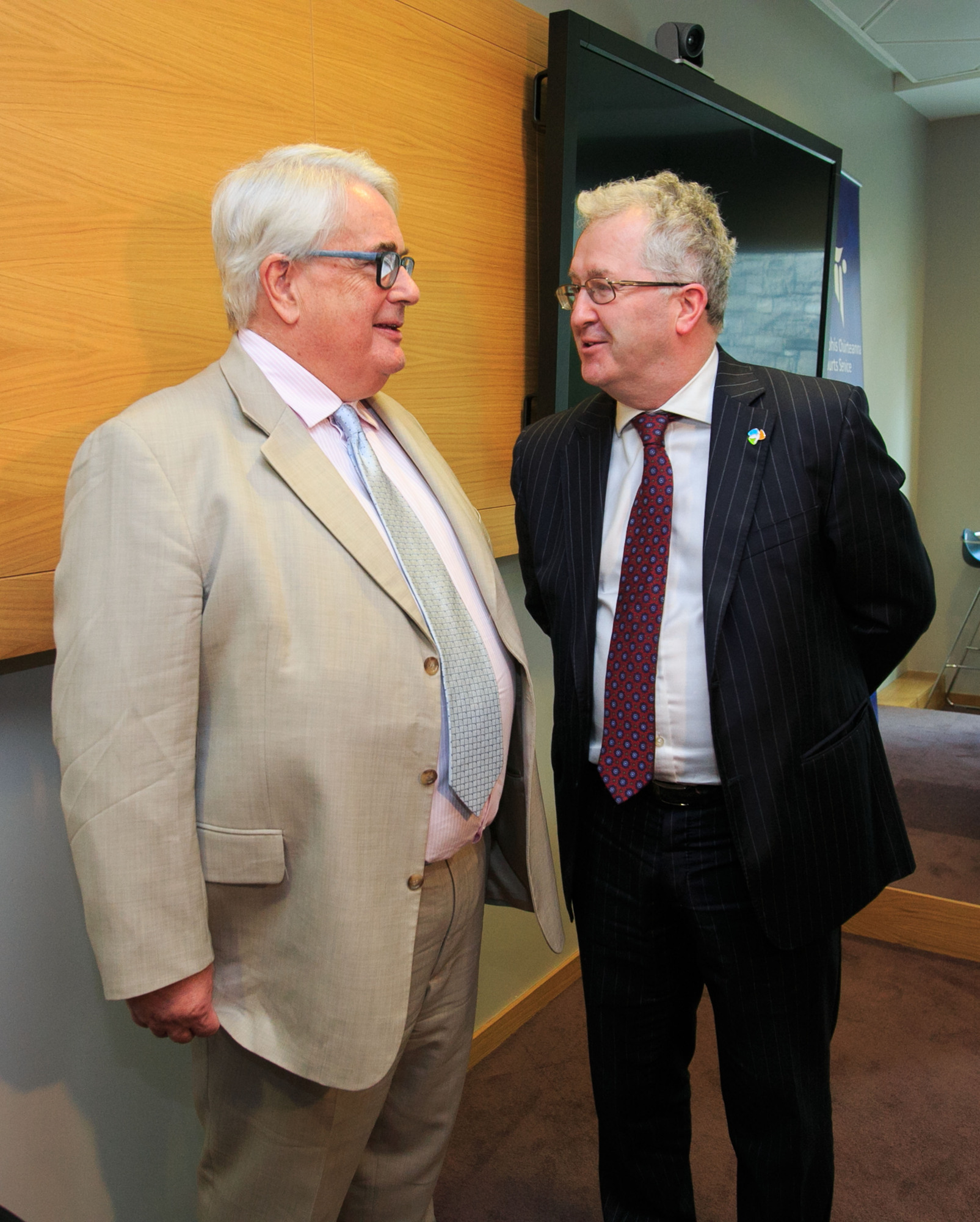 Taoiseach to meet opposition leaders to discuss Seamus Woulfe controversy