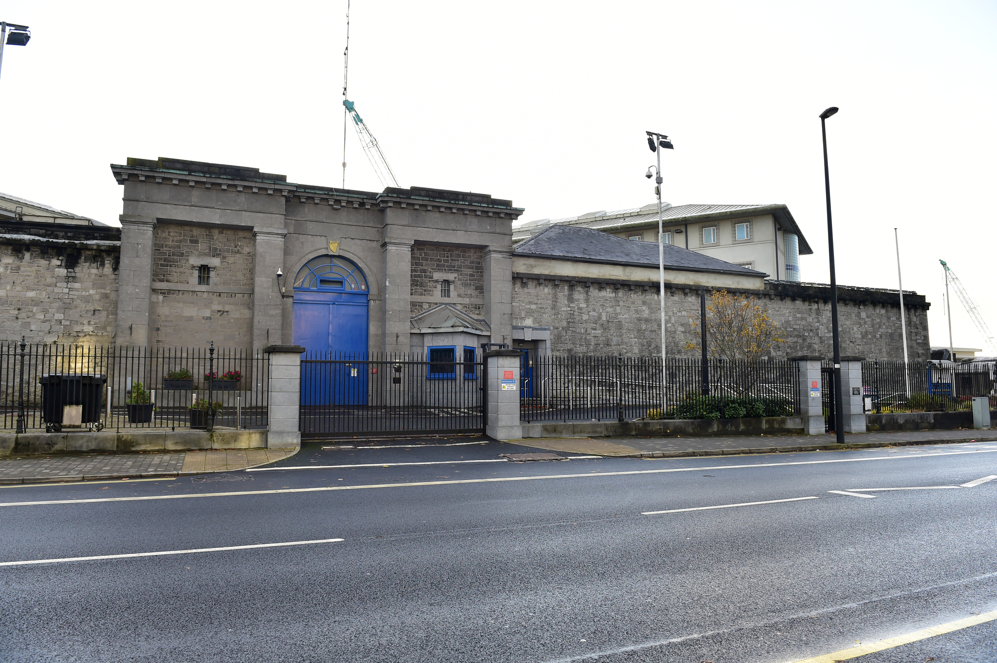 Six officers in Limerick Prison test positive for Covid-19