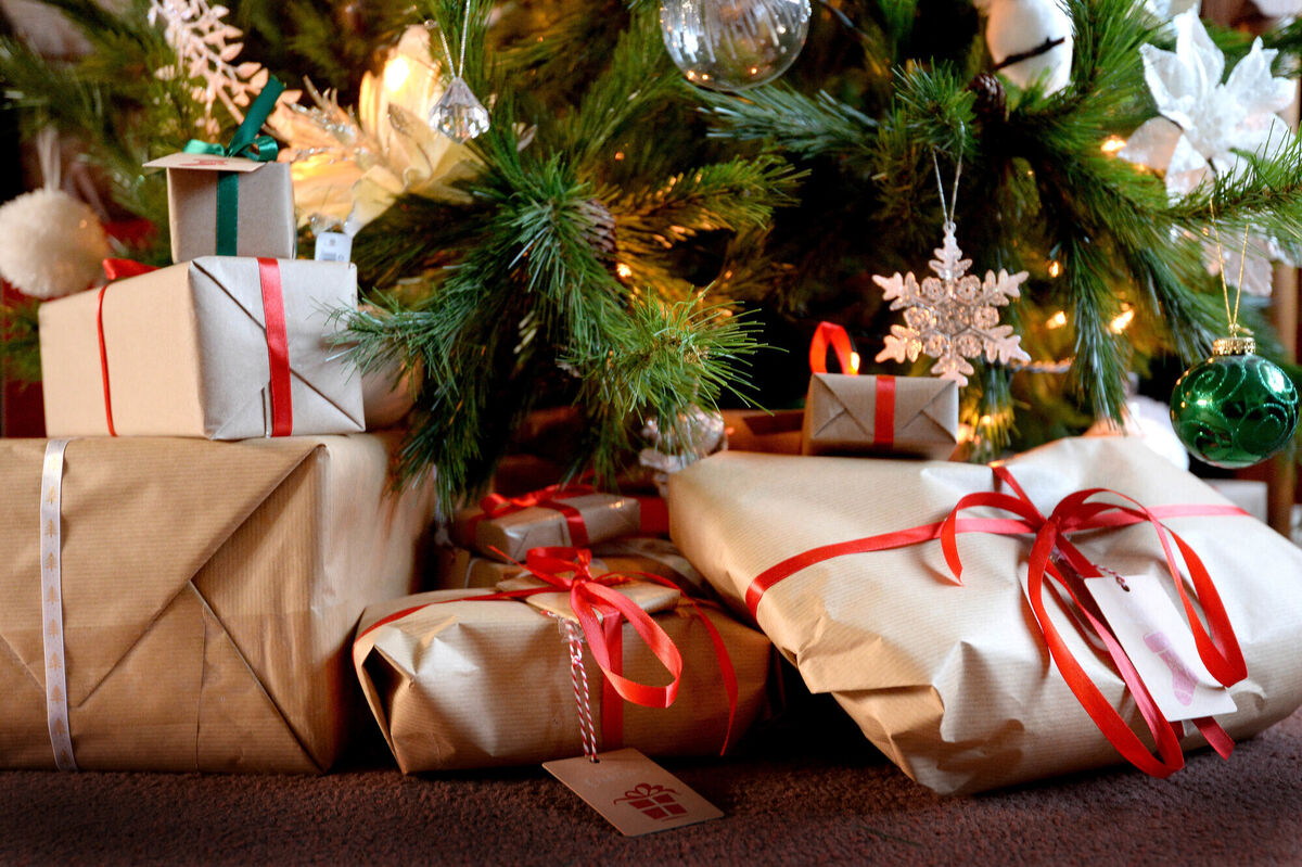 43% of Irish adults are planning to spend less on gifts this year due to the pandemic.
