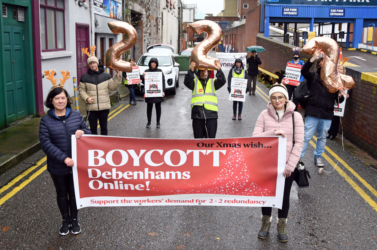 Some of the ex-Debenhams staff with supporters in Cork on the 222nd day of their ongoing strike following the closure of the Debenhams stores. Picture: Denis Minihane Some of the ex-Debenhams staff with supporters in Cork on the 222nd day of their ongoing strike following the closure of the Debenhams stores. Picture: Denis Minihane