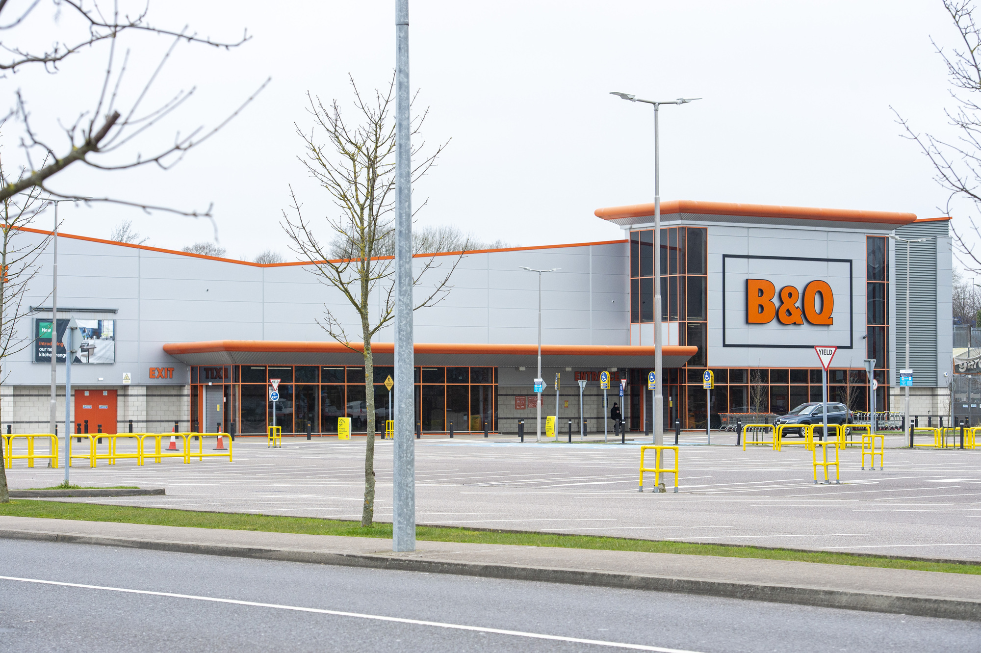 B&Q owner Kingfisher continuing to benefit from home improvement boom
