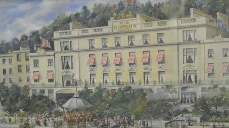  Antiques: Buyers and sellers' successful online moves 