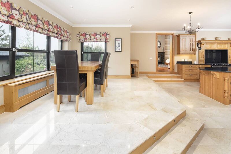 Split and slight level changes help to break up the internal areas