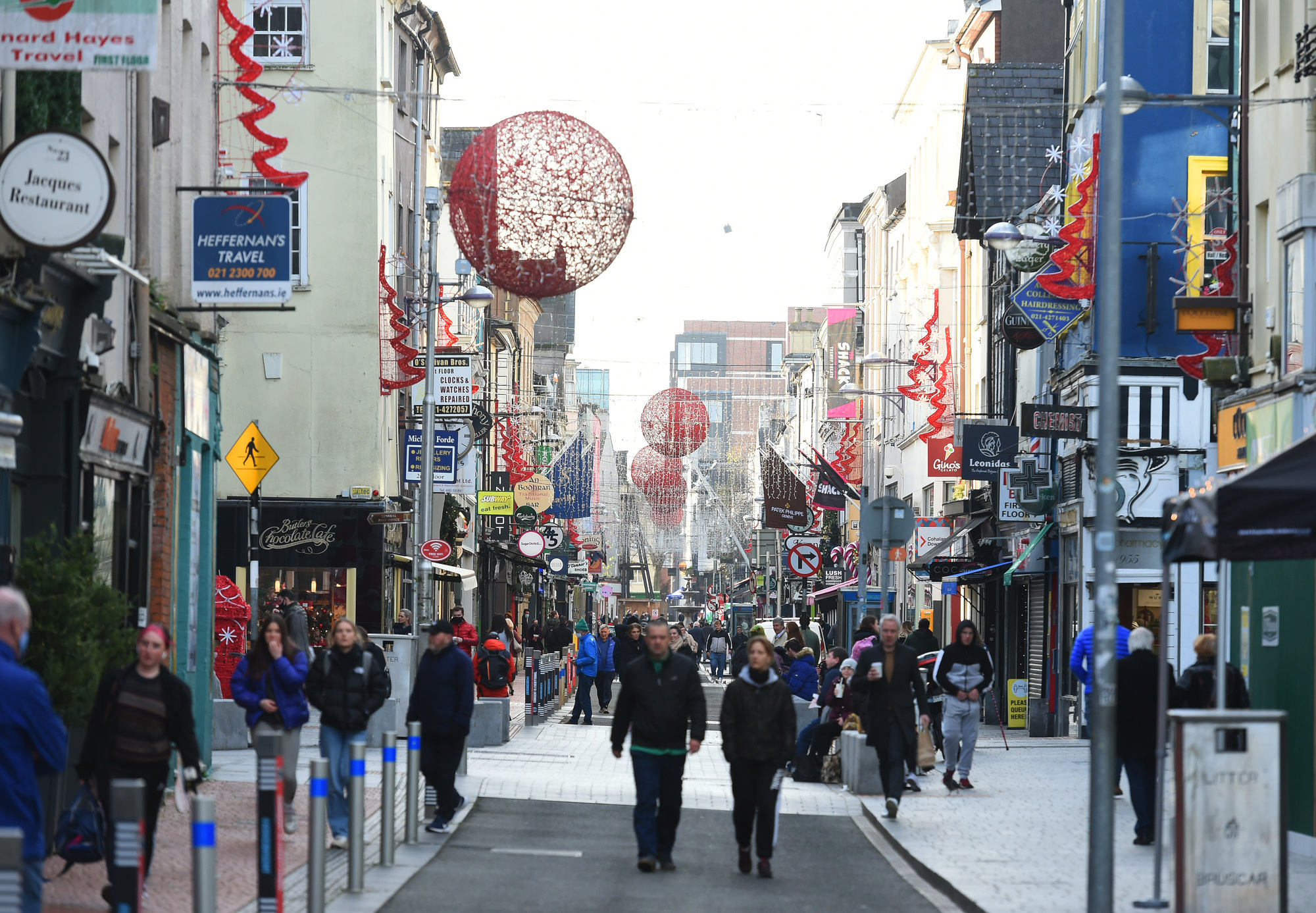 Five ways to ensure you shop safely this Christmas