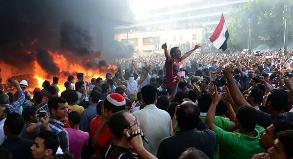 EU foreign ministers agree to suspend supply of military weapons to Egypt