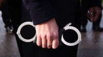 POLICE Handcuffs