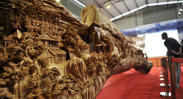 Now THIS is a wood carving
