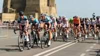 Spectacular Giro D'Italia fall captured on camera