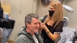 <p>Hayley Murphy cuts Roy Keane's hair at 3 Degrees hair salon, Blackpool, Cork, today </p>
