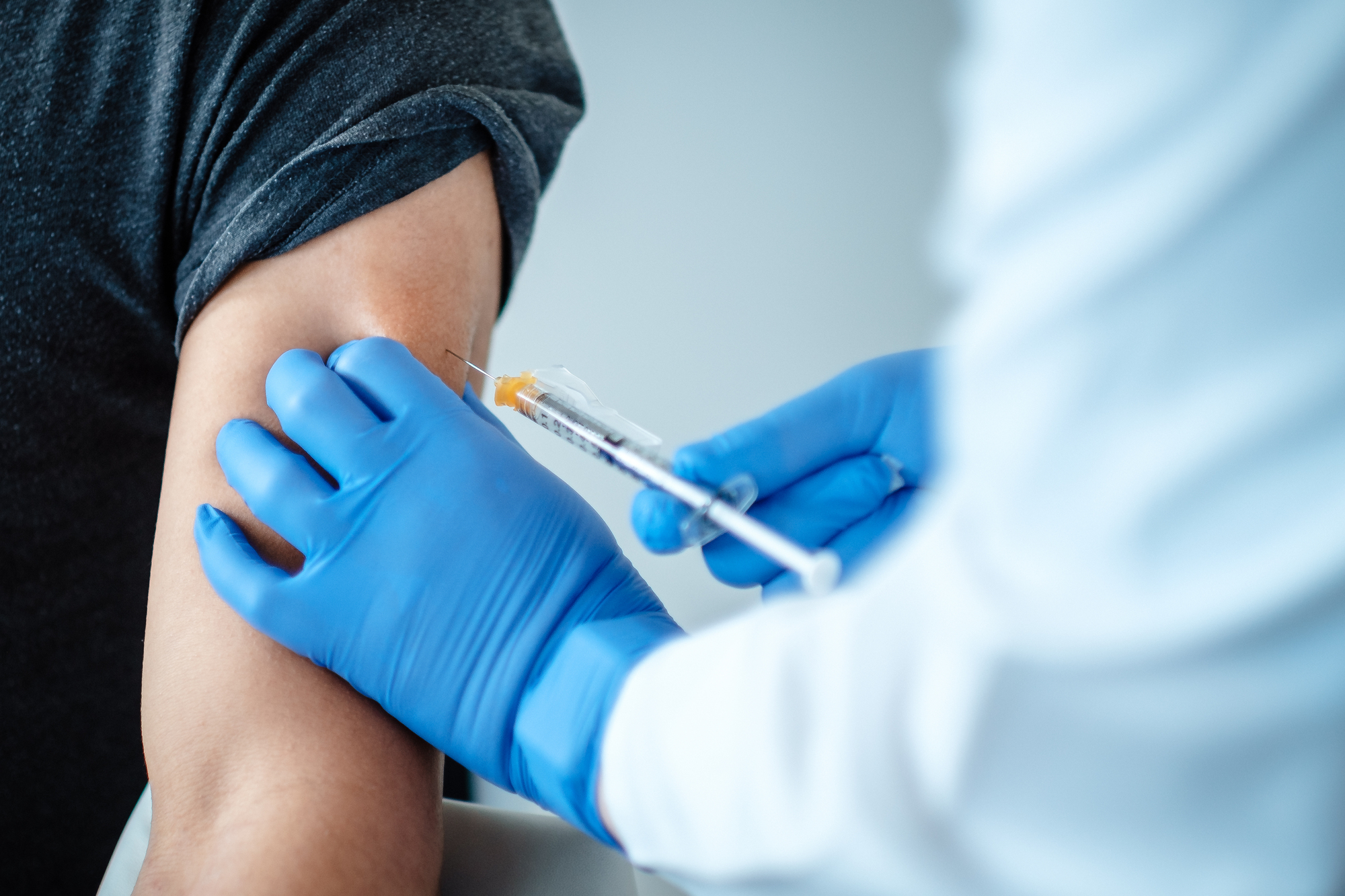 Get ready to start vaccinating by December 14, British GPs told