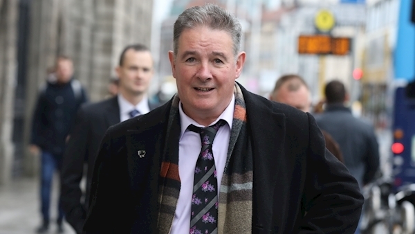 Former election candidate attempts citizen arrest on High Court judge, solicitor and barrister