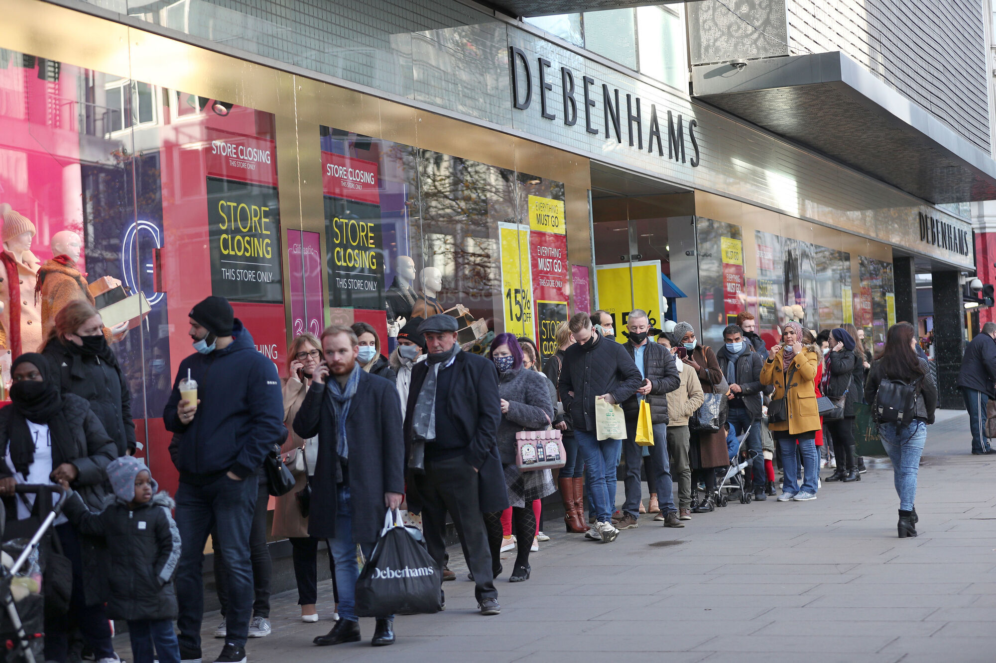 Mike Ashley in last-ditch talks to buy Debenhams