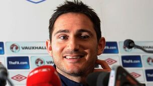 Lampard hopes Blues sign Rooney
