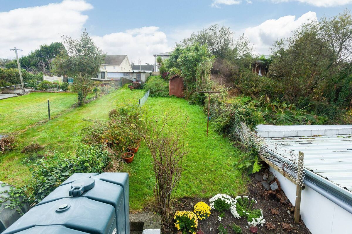 Tiered back garden's a handy adjunct to this townhouse Tiered back garden's a handy adjunct to this townhouse