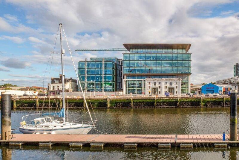 Navigation Square, which is being developed by O'Callaghan Properties. Phase One is occupied by Clearstream Deutsche Borse Group.