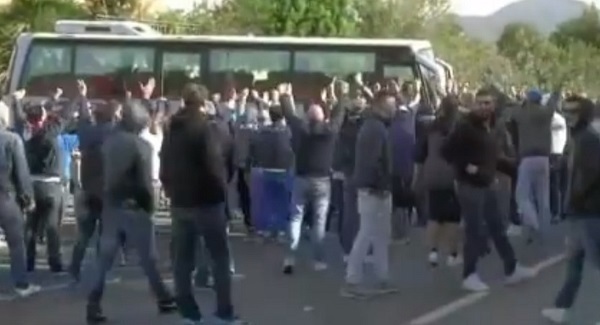 Match abandoned after fans 'threaten to kill opposition players'